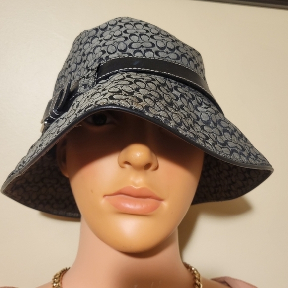Coach Vintage bucket hat size p/s. - Picture 1 of 8